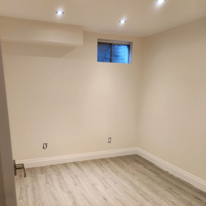 Basement Bedroom With Small Window